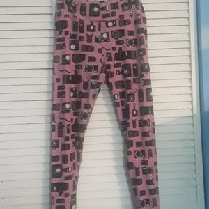 Lularoe camera leggings